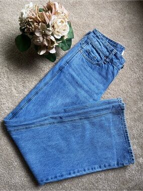 PacSun Women's Straight Leg Jeans in Classic Blue Denim